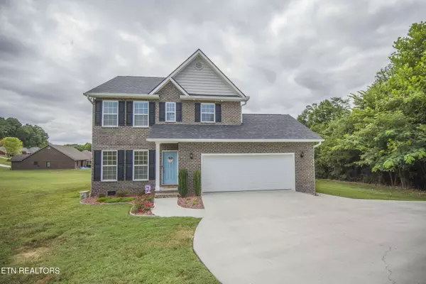 131 Tristan CT, Lenoir City, TN 37771