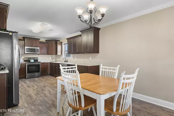 Friendsville, TN 37737,105 Montgomery Farms DR