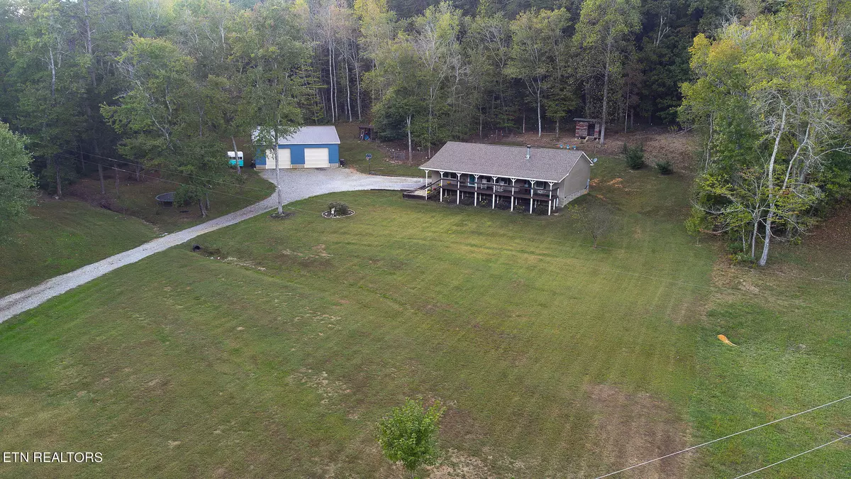 Philadelphia, TN 37846,198 Pattie Gap Rd