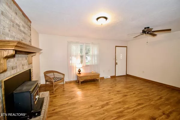 Friendsville, TN 37737,922 Ratledge Rd