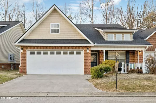 1445 Hazelgreen WAY, Knoxville, TN 37912