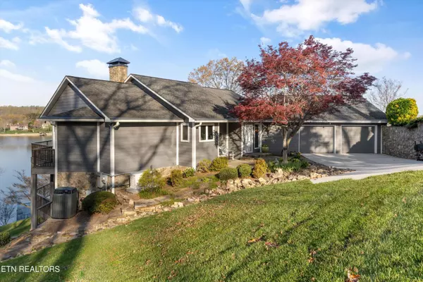 1160 Chula Vista DR, Friendsville, TN 37737