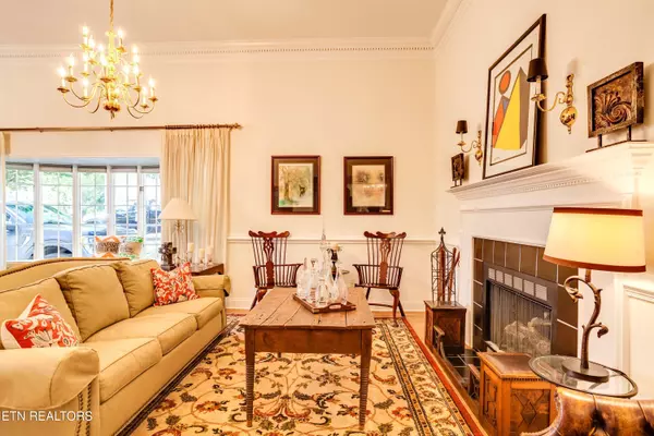 Knoxville, TN 37919,3835 SW Keowee Ave