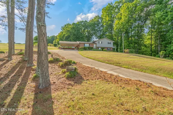 Philadelphia, TN 37846,108 Pattie Gap Rd