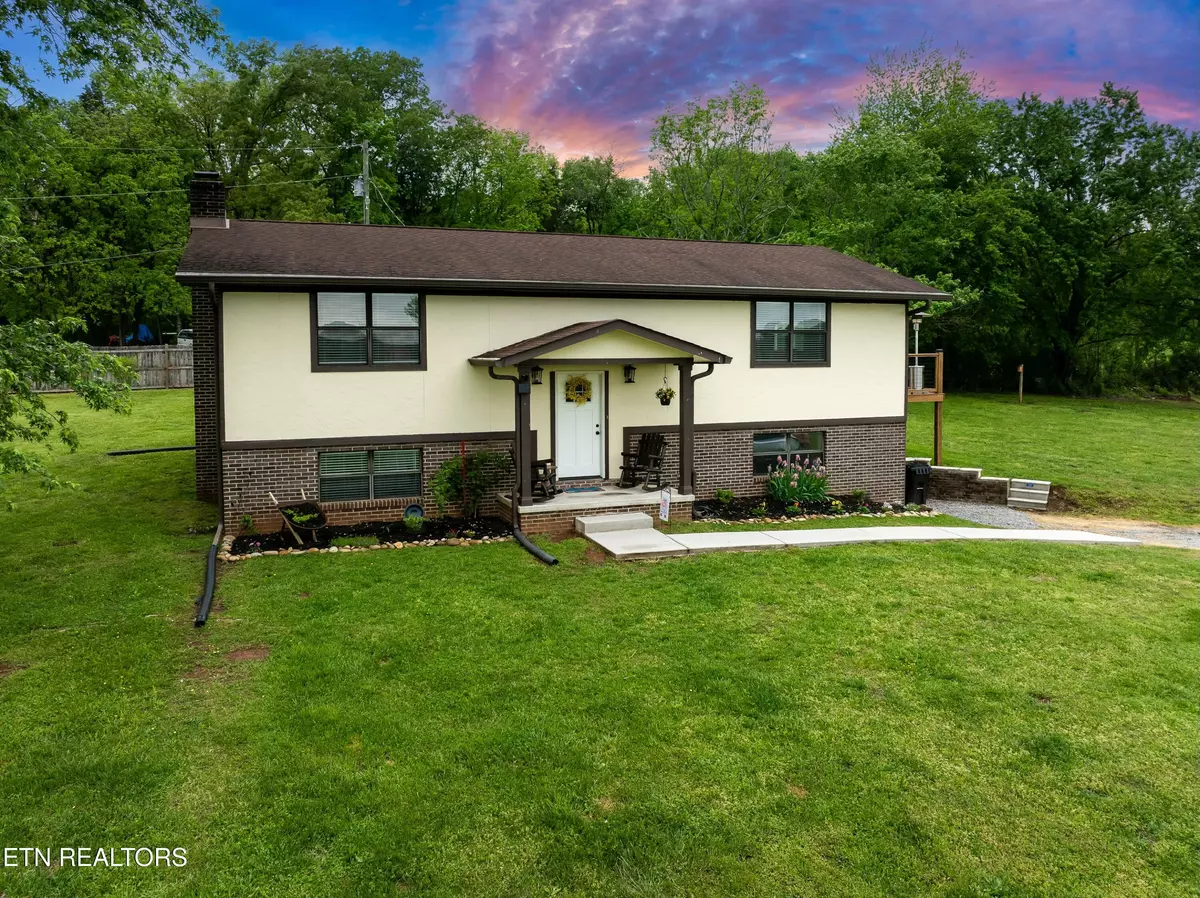 Friendsville, TN 37737,179 Hamil Rd