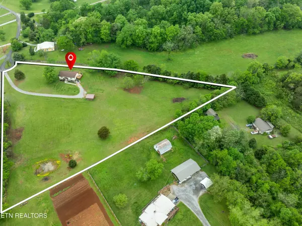 Friendsville, TN 37737,179 Hamil Rd