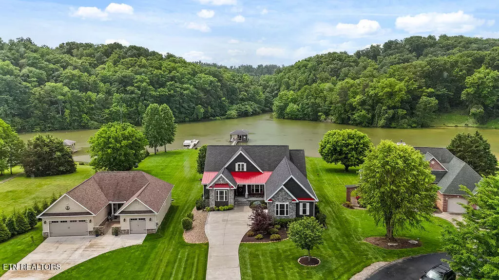 Loudon, TN 37774,204 Oologila PL