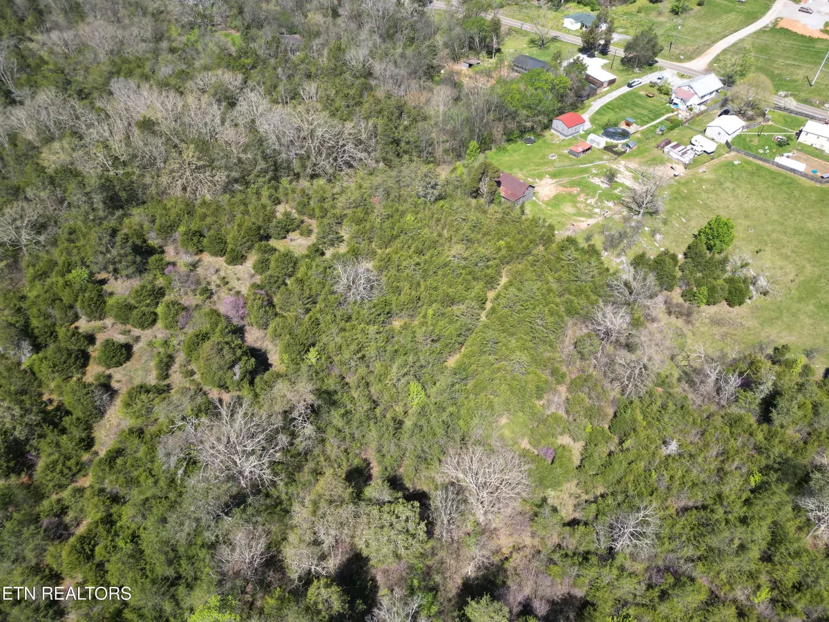 Strawberry Plains, TN 37871,000 Thorngrove Pike