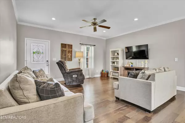 Greenback, TN 37742,4806 Salem Rd