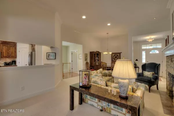 Vonore, TN 37885,989 Rarity Bay Pkwy