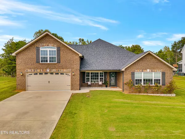 1223 Houston Springs Rd, Greenback, TN 37742