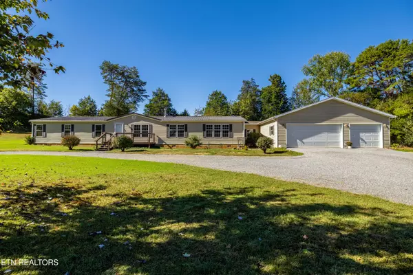 566 Mcteer St, Greenback, TN 37742