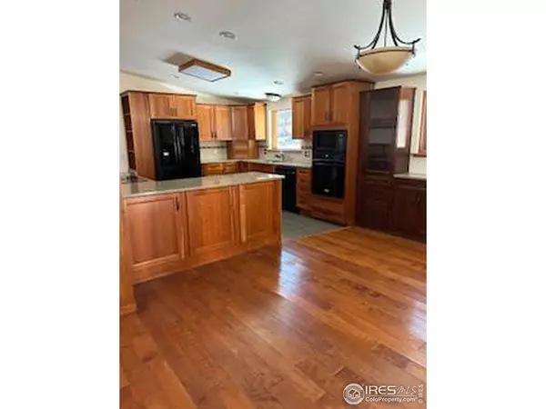 Lyons, CO 80540,579 Hemlock