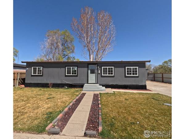 218 Crest, Log Lane Village, CO 80705