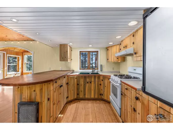 Lyons, CO 80540,986 Easton