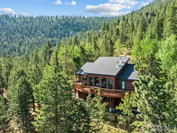 1605 Hummingbird, Estes Park, CO 80517