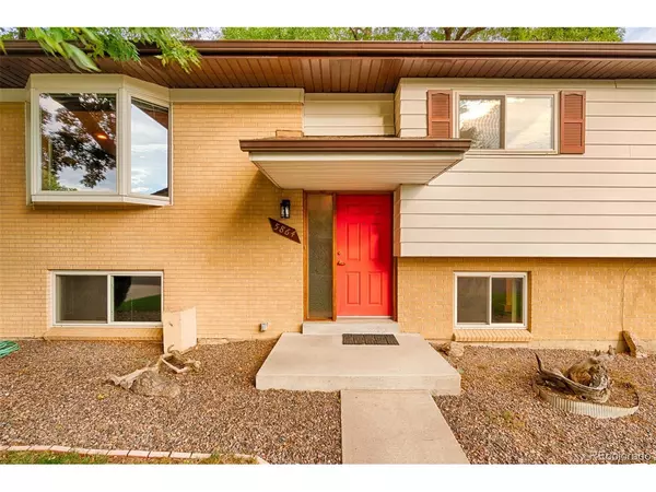 Arvada, CO 80004,5864 Parfet