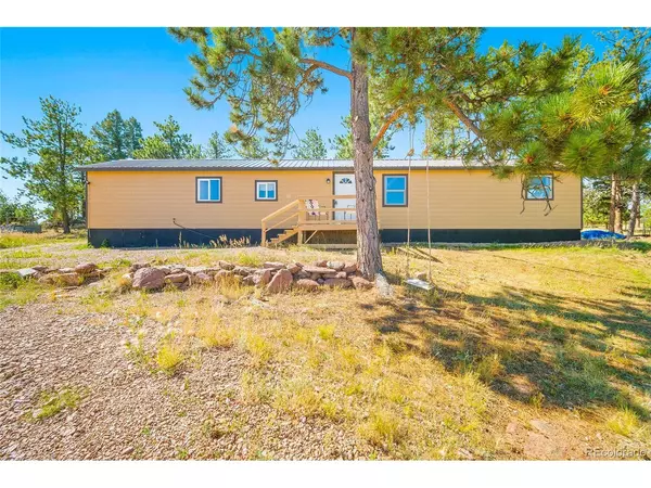 55 Arapahoe, Florissant, CO 80816