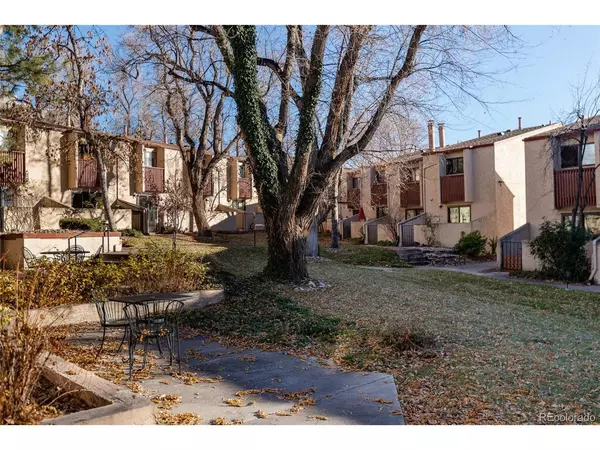 Denver, CO 80231,1060 S Parker #36