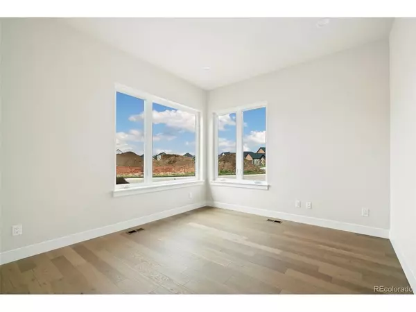 Windsor, CO 80550,1729 Beachside