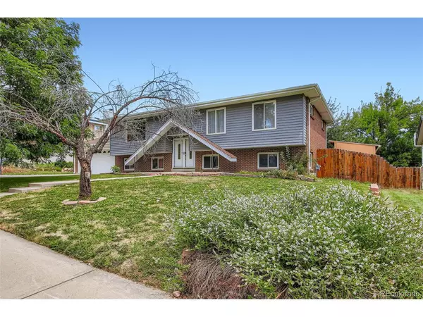 Arvada, CO 80004,5812 Queen