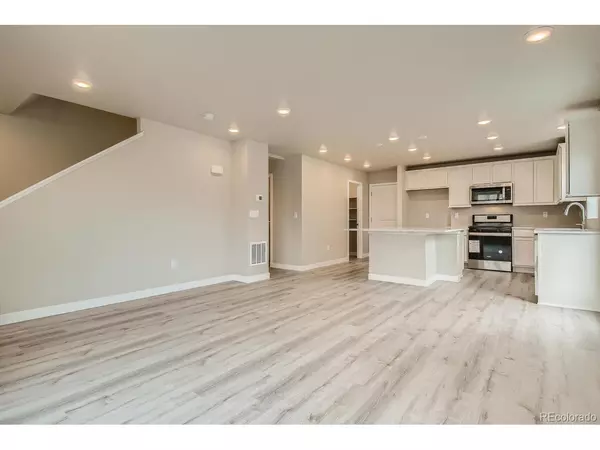 Brighton, CO 80601,5722 Piney River