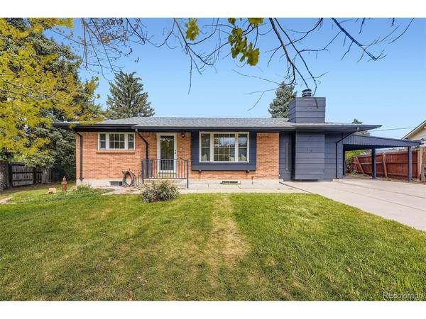 414 S Worchester, Aurora, CO 80012