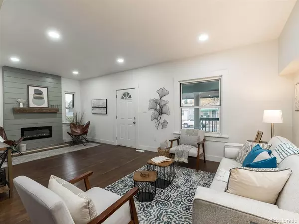 Englewood, CO 80113,3261 S Logan