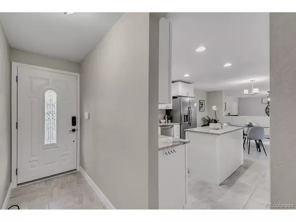 Broomfield, CO 80020,925 Emerald