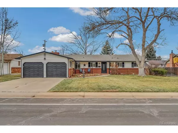 925 Emerald, Broomfield, CO 80020