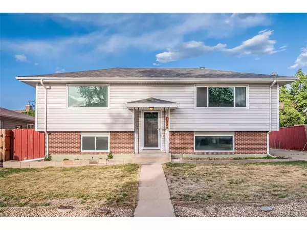 1924 23rd Avenue, Greeley, CO 80634