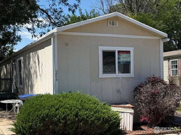 1400 S Collyer #204,  Longmont,  CO 80501