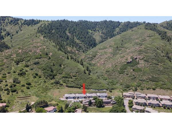 6835 Surrey, Littleton, CO 80125