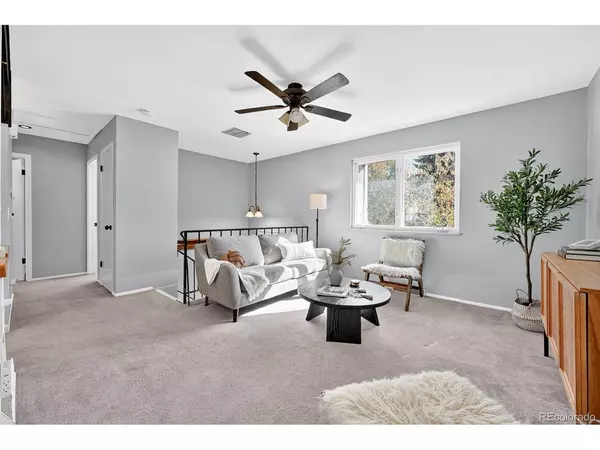 Aurora, CO 80015,4355 S Eagle