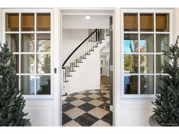 Greenwood Village, CO 80121,1982 Crestridge