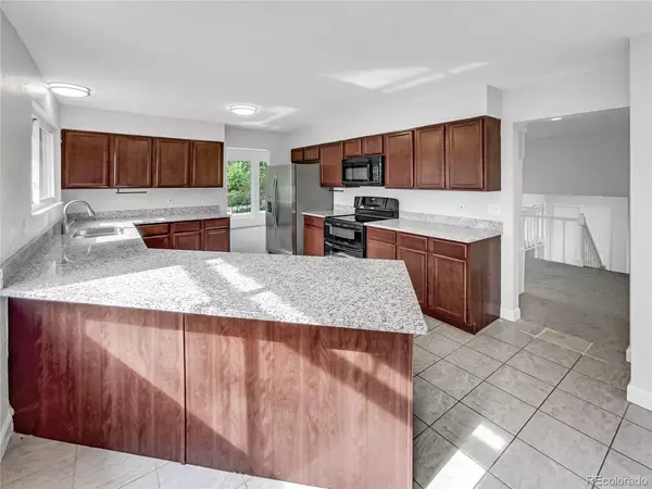 Aurora, CO 80014,10898 E Harvard