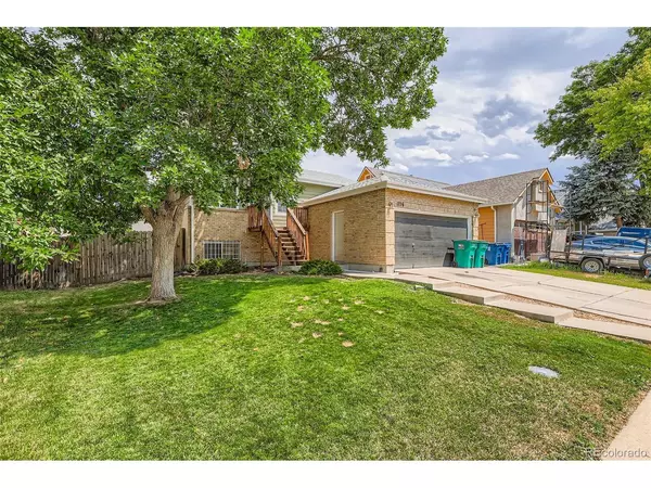 1776 Fraser, Aurora, CO 80011