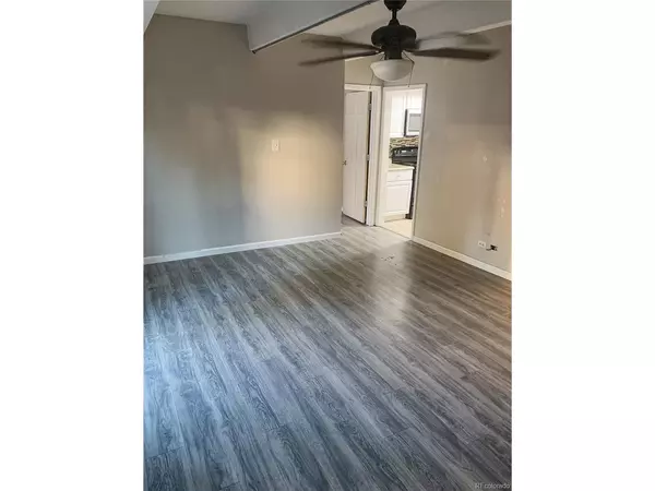 Denver, CO 80231,9725 E Harvard #338