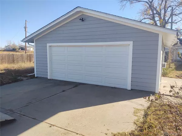 Bennett, CO 80102,790 4th