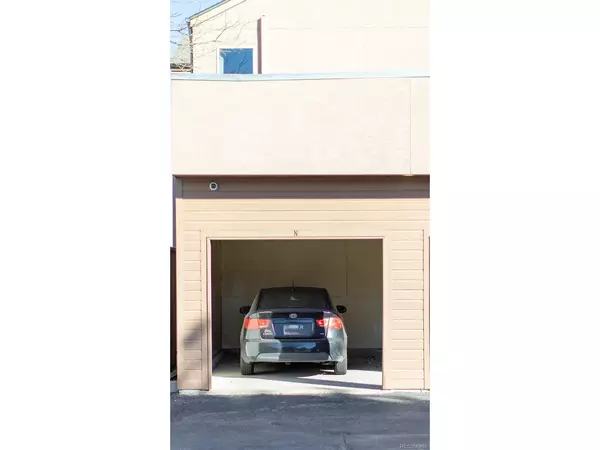 Thornton, CO 80260,8920 Fox #24