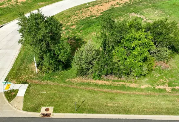 Salina, KS 67401,B4 L1 Timber Ridge Drive