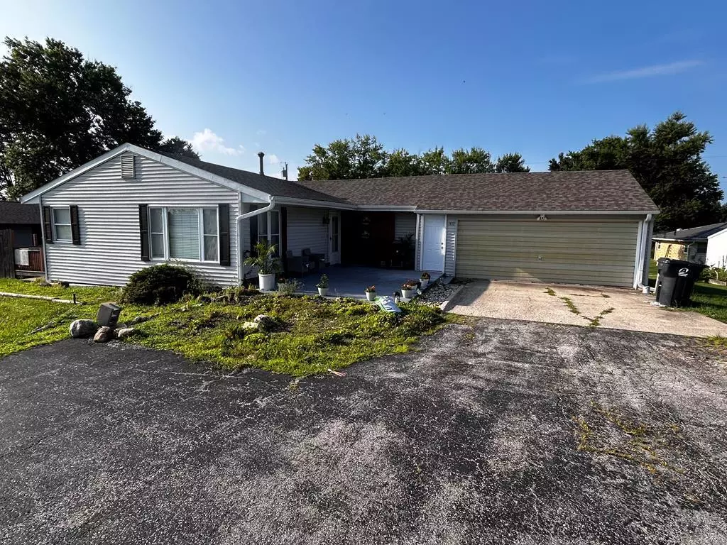 Macon, MO 63552,1410 Briggs Drive