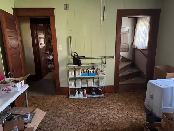 Ludlow, MO 64656,109 Milwaukee