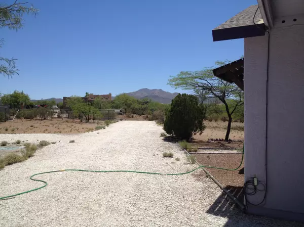 Vail, AZ 85641,2951 E Darlene Drive