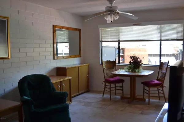 1324 S Avenida Polar #D-108, Tucson, AZ 85710