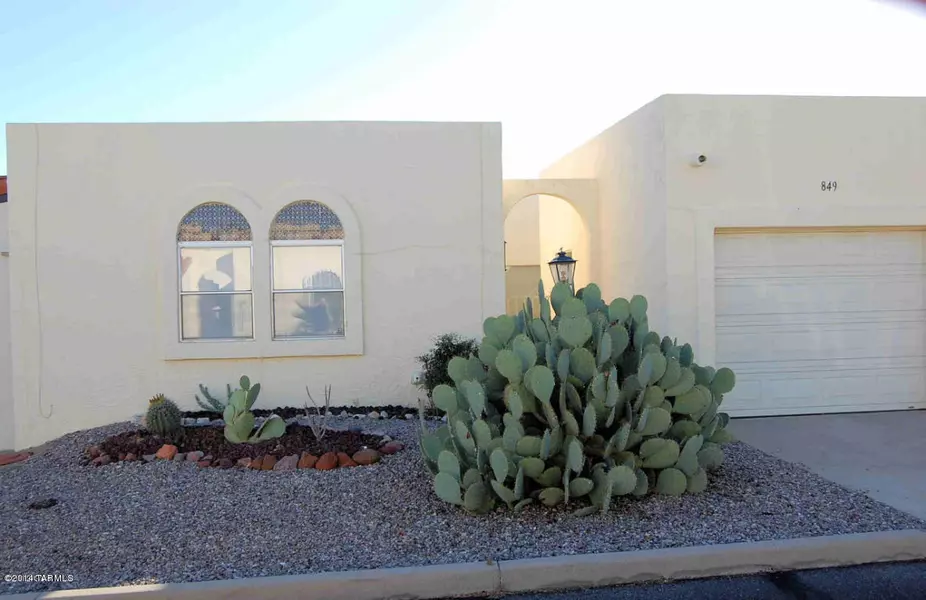 849 W Paseo Del Prado, Green Valley, AZ 85614