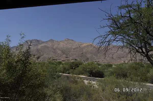 5855 N Kolb Road #1102, Tucson, AZ 85750