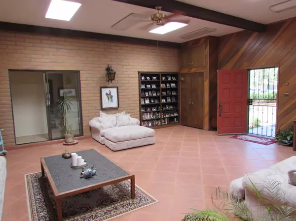 Douglas, AZ 85607,2331 E 10th Street