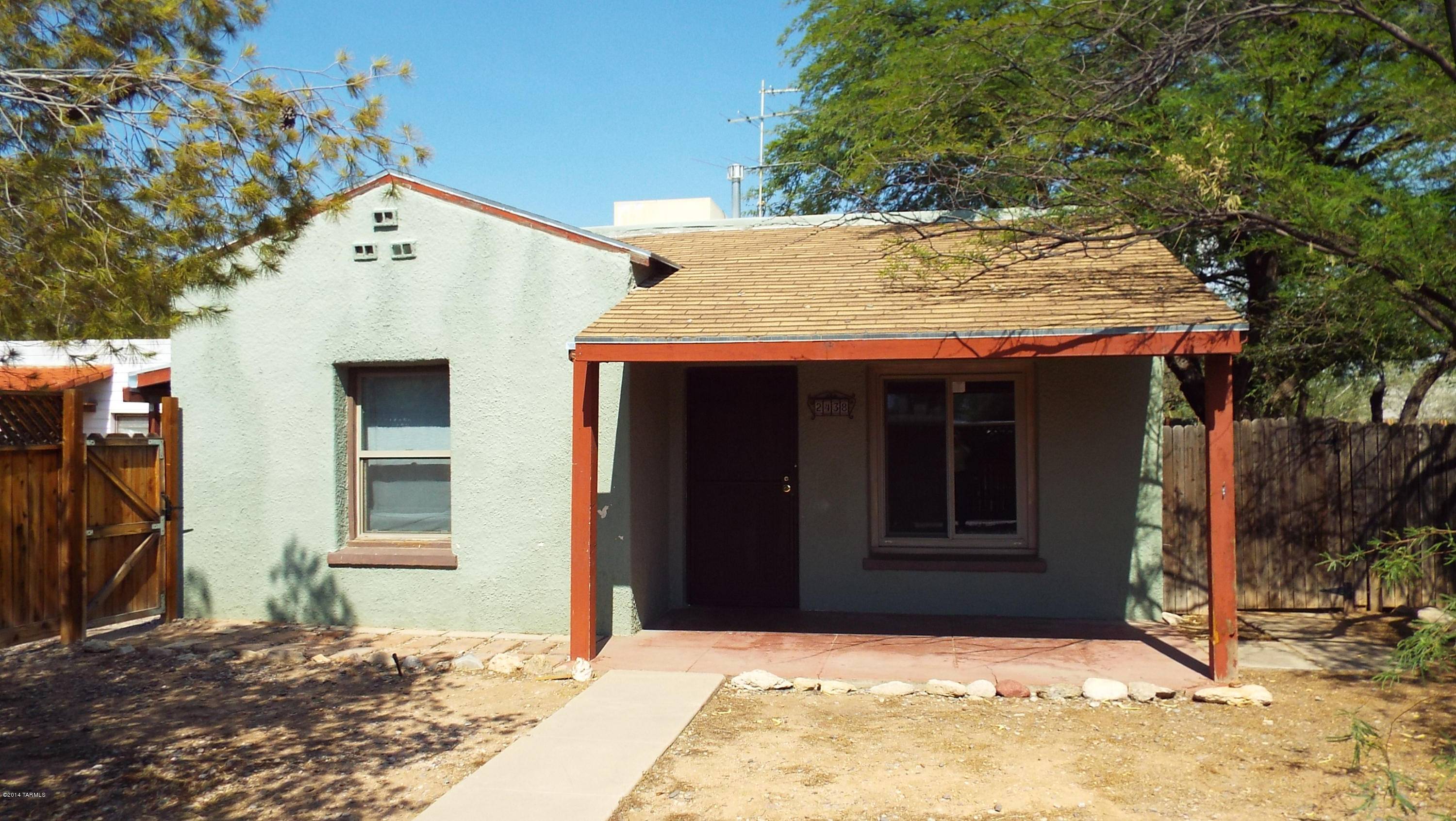 2438 N Fair Oaks Avenue, Tucson, AZ 85712