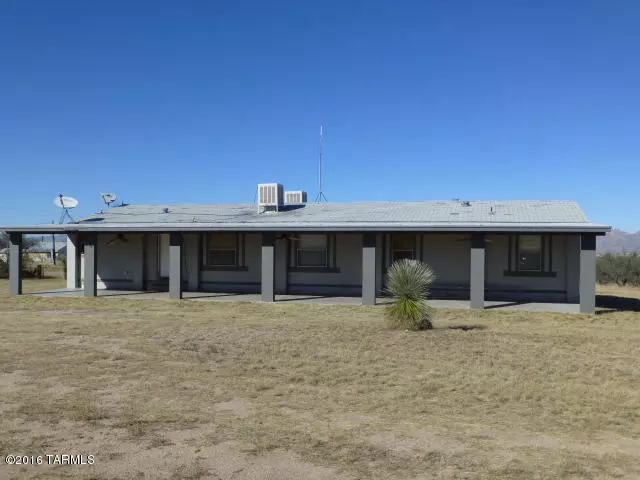 Benson, AZ 85602,836 S Broken Arrow Lane